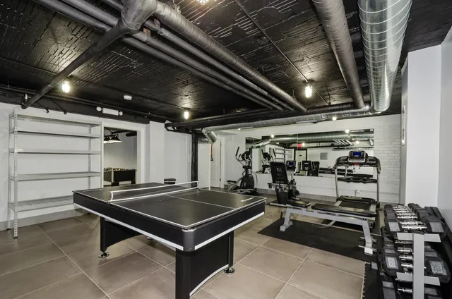 $1,625 | 7710 North Sheridan Road, Unit 101, Chicago, IL 60626