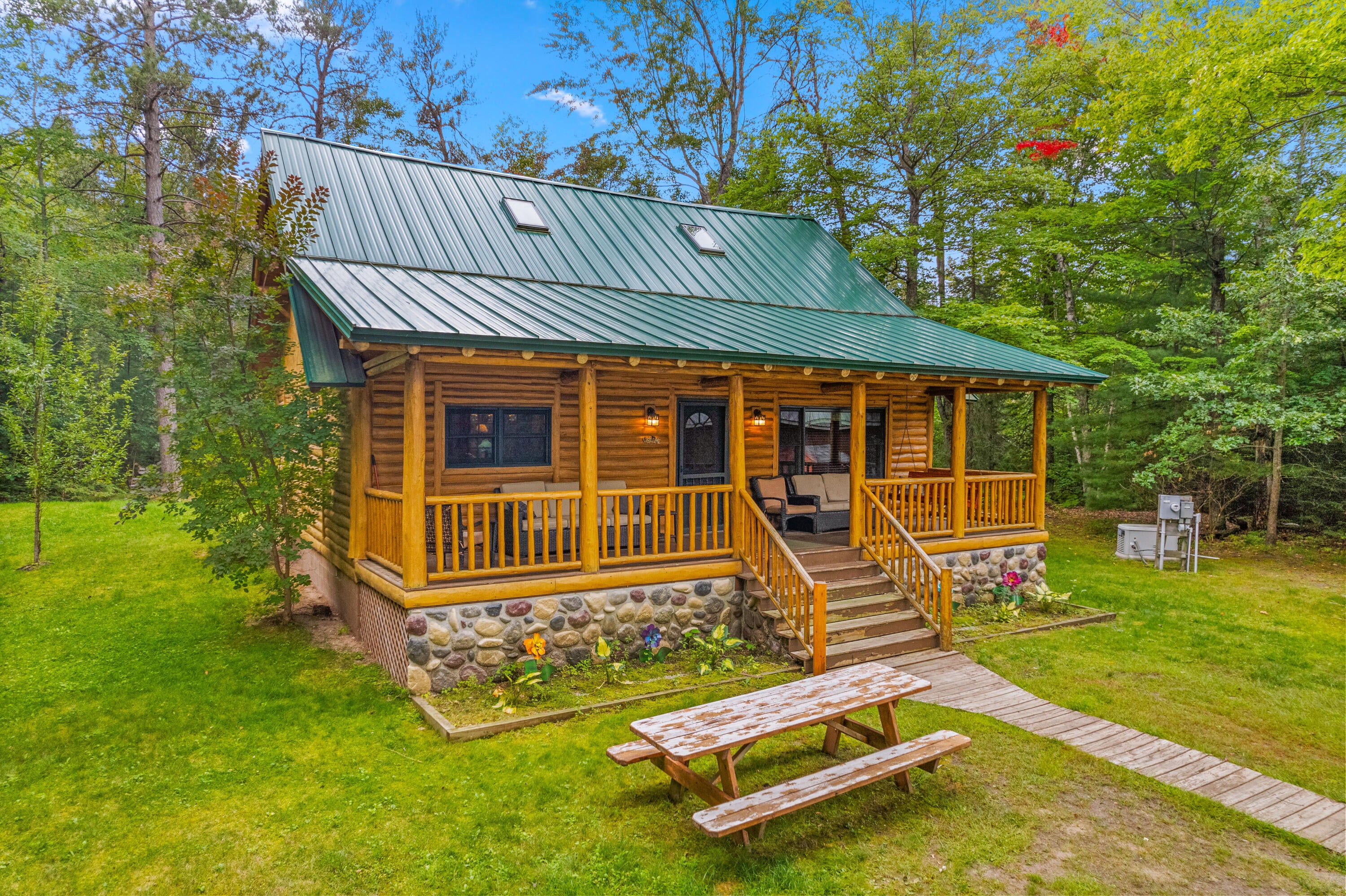 12770 Airport Road Atlanta, MI 49709 - Photo 6 of 46 Gallery Image 6