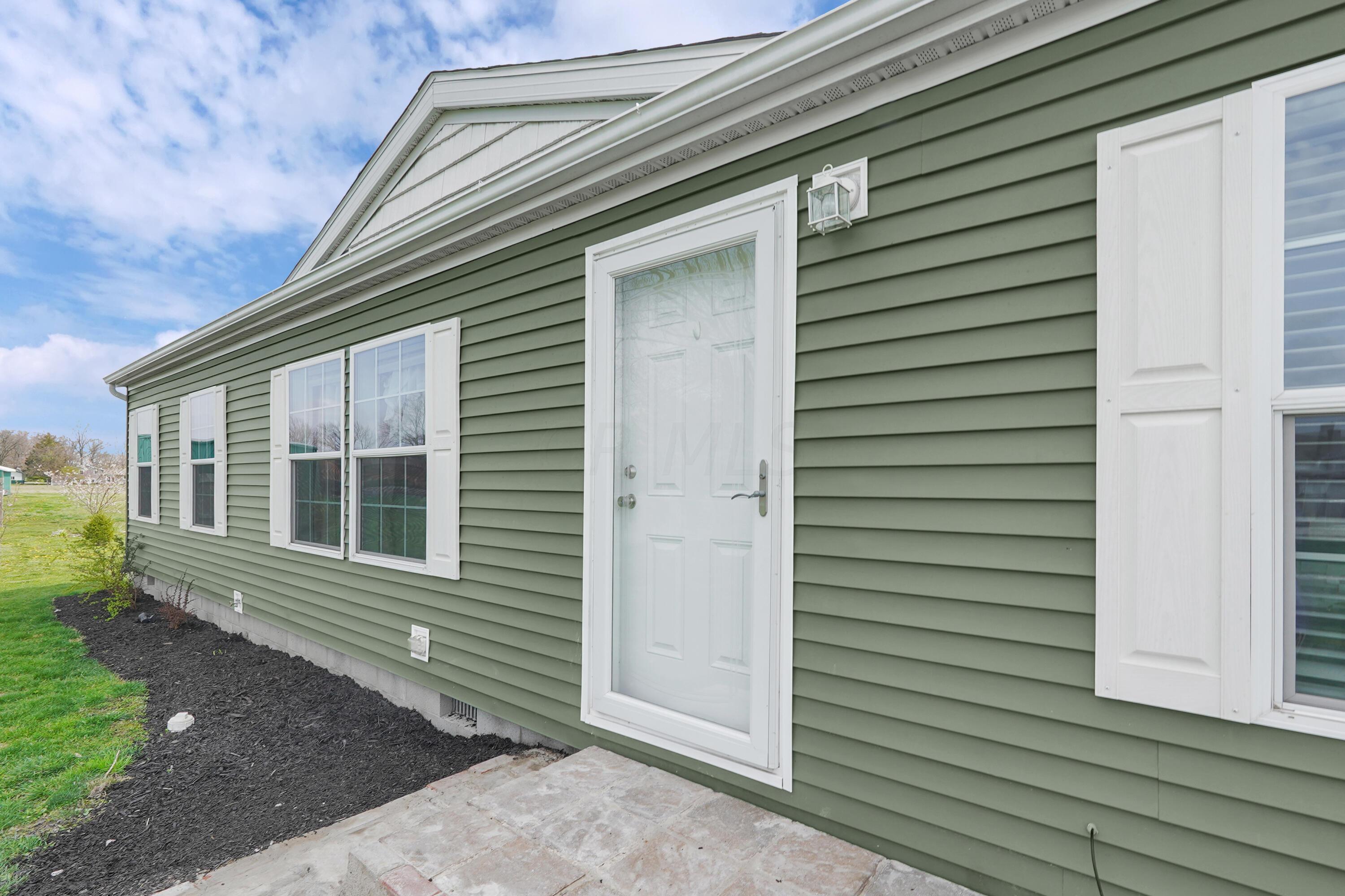 2325 Rosedale Road Irwin, OH 43029 - Photo 4 of 39 DSC01753