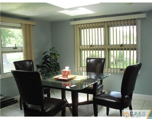 1198 Inman Avenue Edison, NJ 08820 - Photo 4 of 21 Gallery Image 4