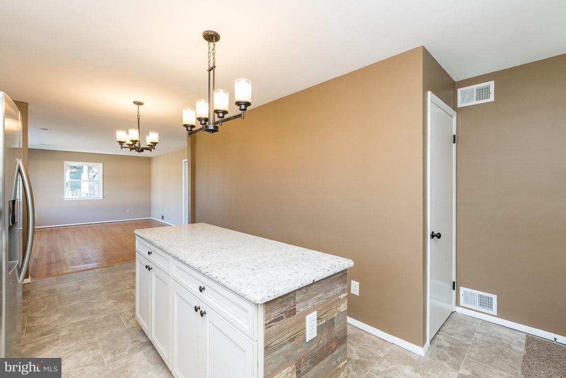 529 Old Baltimore Road Westminster, MD 21157 - Photo 7 of 37 Gallery Image 7