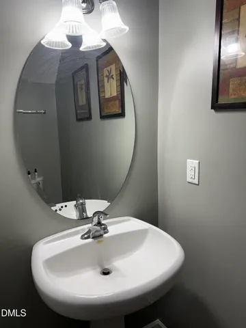 $1,990 | 3824 Poulnot Court, Raleigh, NC 27604