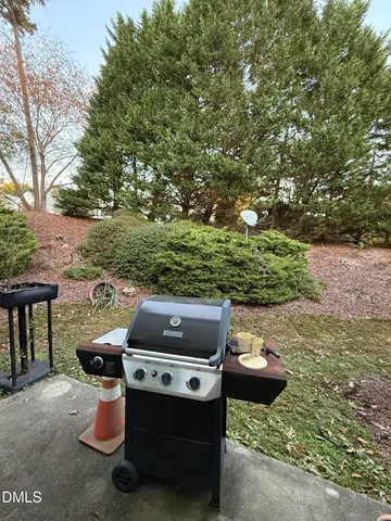 $1,990 | 3824 Poulnot Court, Raleigh, NC 27604