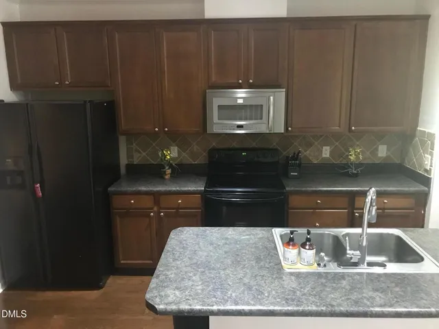 $1,990 | 3824 Poulnot Court, Raleigh, NC 27604