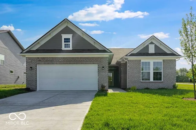 $339,999 | 1023 Grassy Br Drive, Indianapolis, IN 46239
