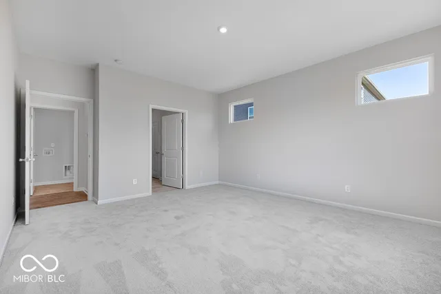 $339,999 | 1023 Grassy Br Drive, Indianapolis, IN 46239