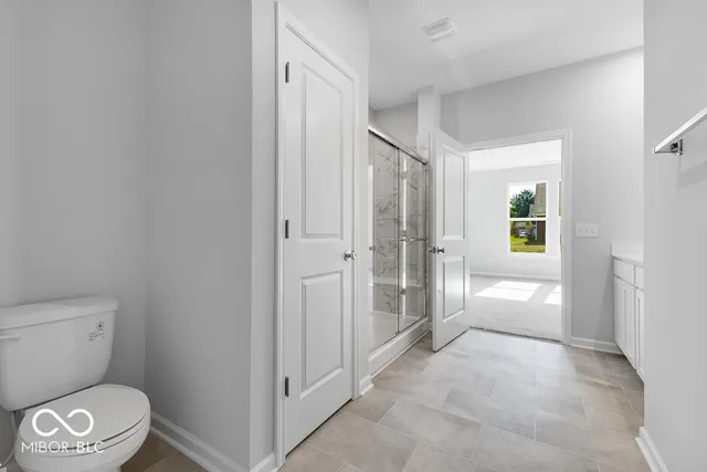 $339,999 | 1023 Grassy Br Drive, Indianapolis, IN 46239