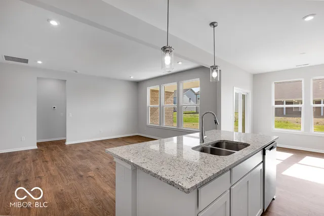 $339,999 | 1023 Grassy Br Drive, Indianapolis, IN 46239