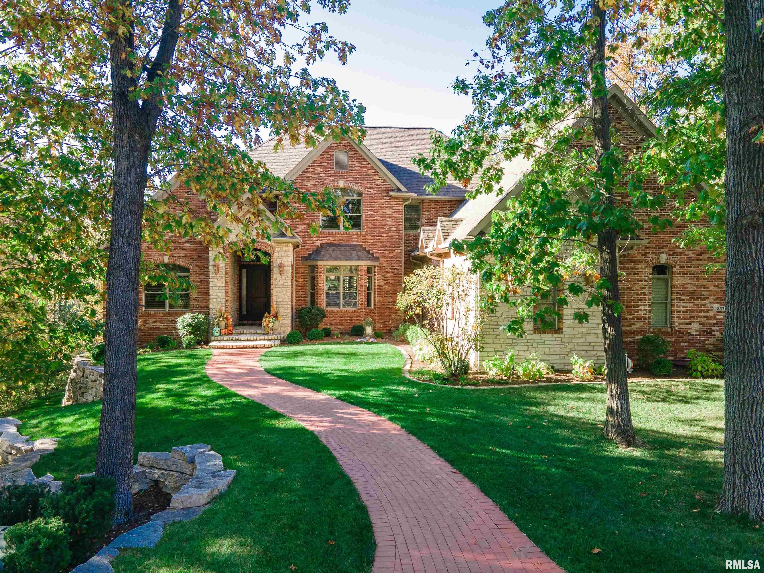 1837 Autumn Ridge Washington, IL 61571 - Photo 4 of 90 Gallery Image 4