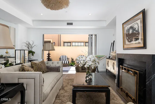 $3,088,000 | 378 West Green Street, Unit 123, Pasadena, CA 91105