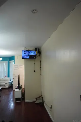 $825,000 | 1384 Clinton Avenue | Morrisania