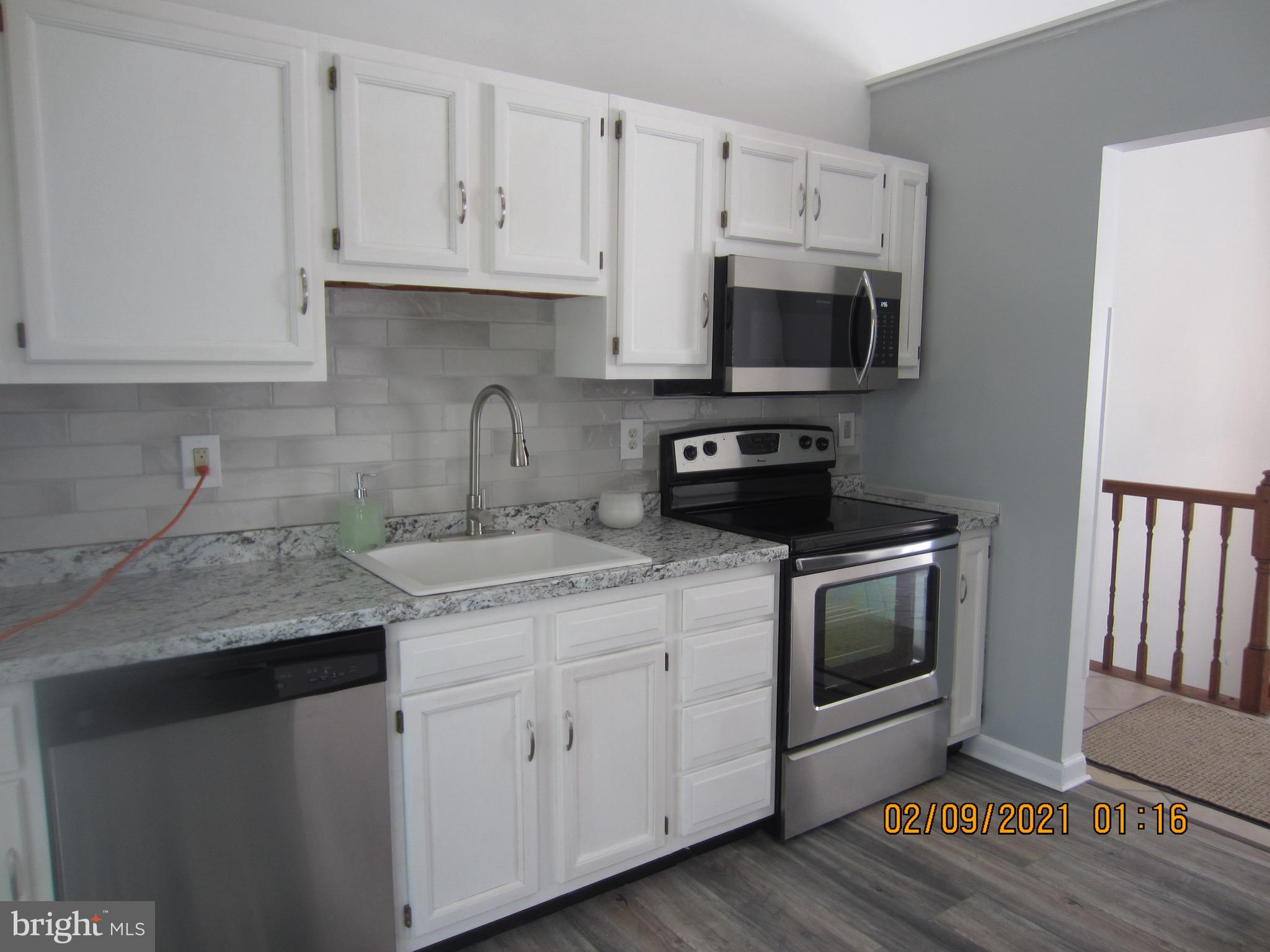 754 211th Street Pasadena, MD 21122 - Photo 8 of 29