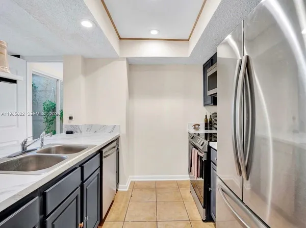 $2,900 | 1433 Kittiwake Court, Homestead, FL 33035