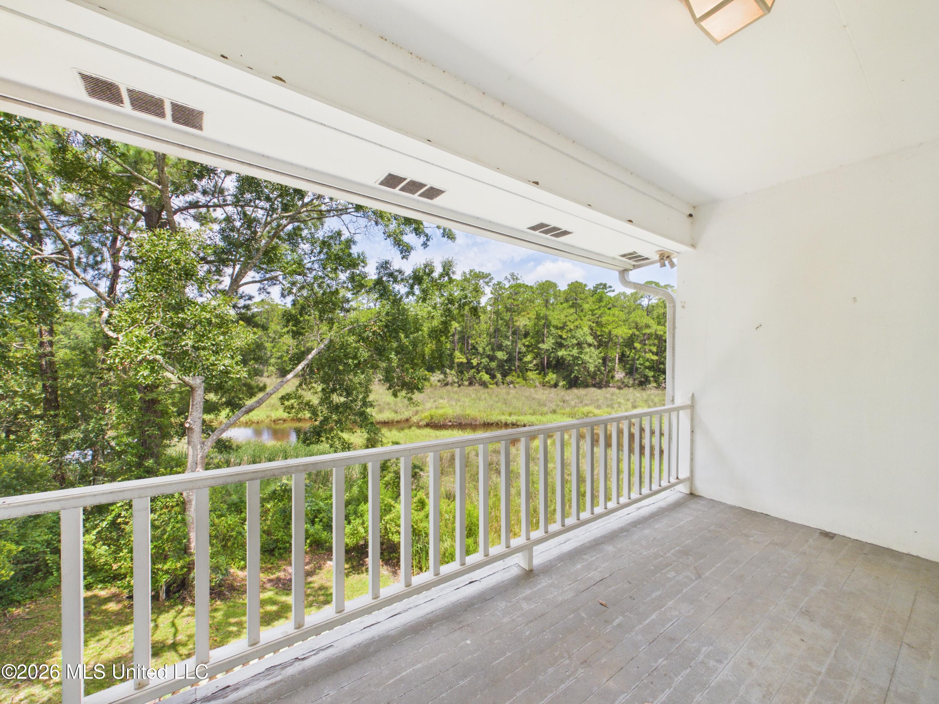 1068 Conley Circle Ocean Springs, MS 39564 - Photo 33 of 41 CAM04449G0-PR0046-STILL043
