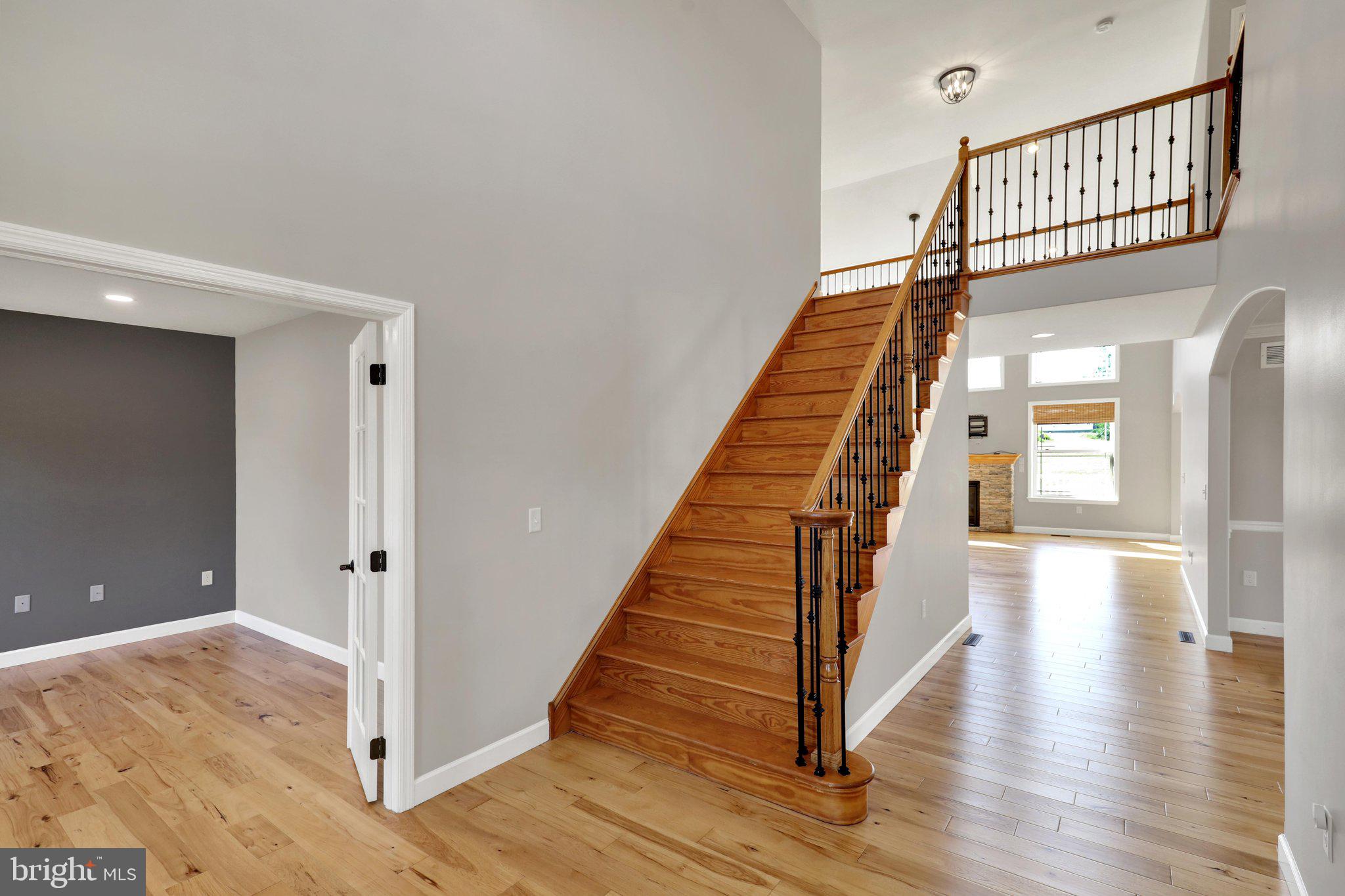 64 Middletown Road Fleetwood, PA 19522 - Photo 2 of 54 a view of entryway with wooden floor