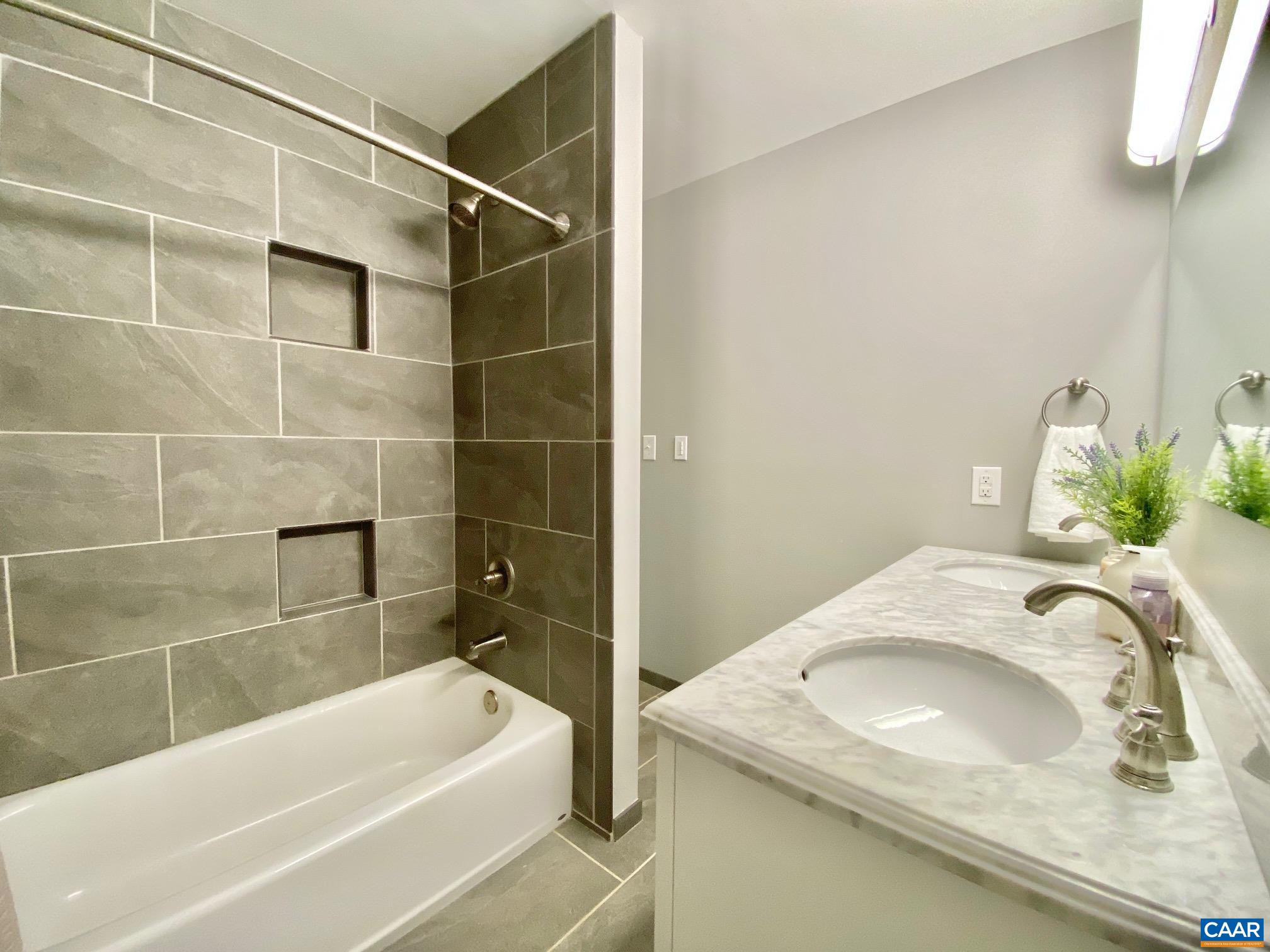 2612 Huntington Road Charlottesville, VA 22901 - Photo 15 of 36