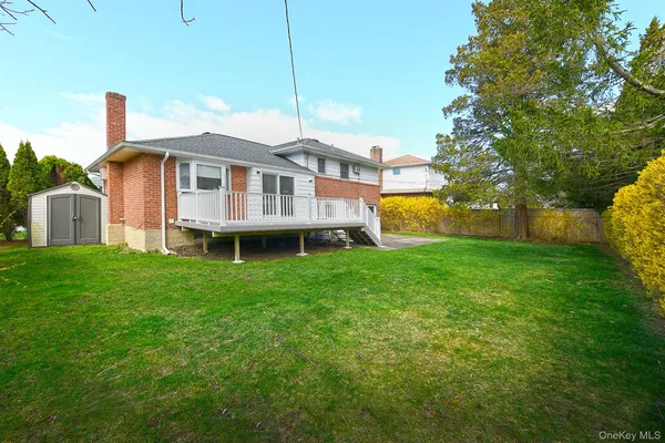 $1,210,000 | 53 Stuart Drive, Syosset, NY 11791