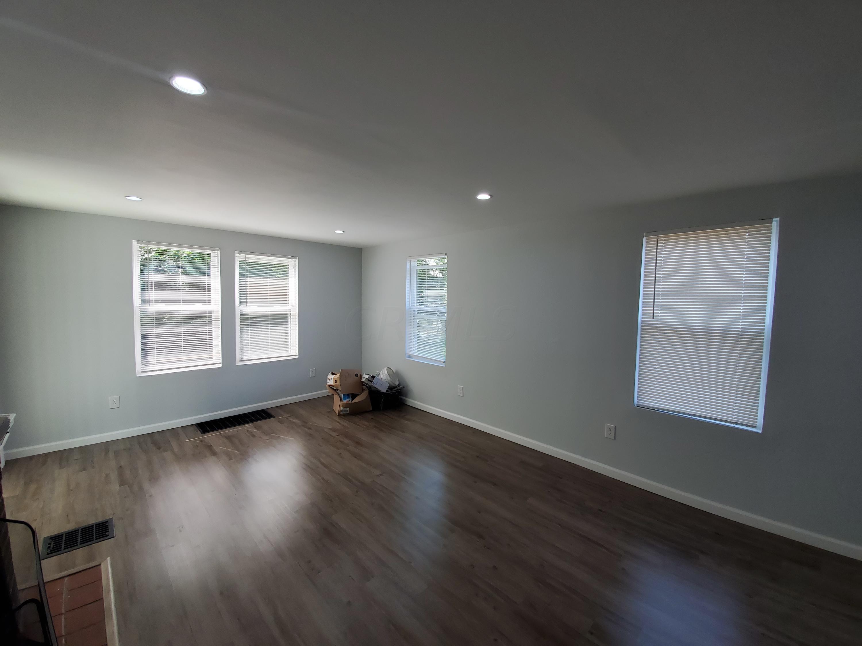 817 Sunbury Road Columbus, OH 43219 - Photo 12 of 45 Gallery Image 12