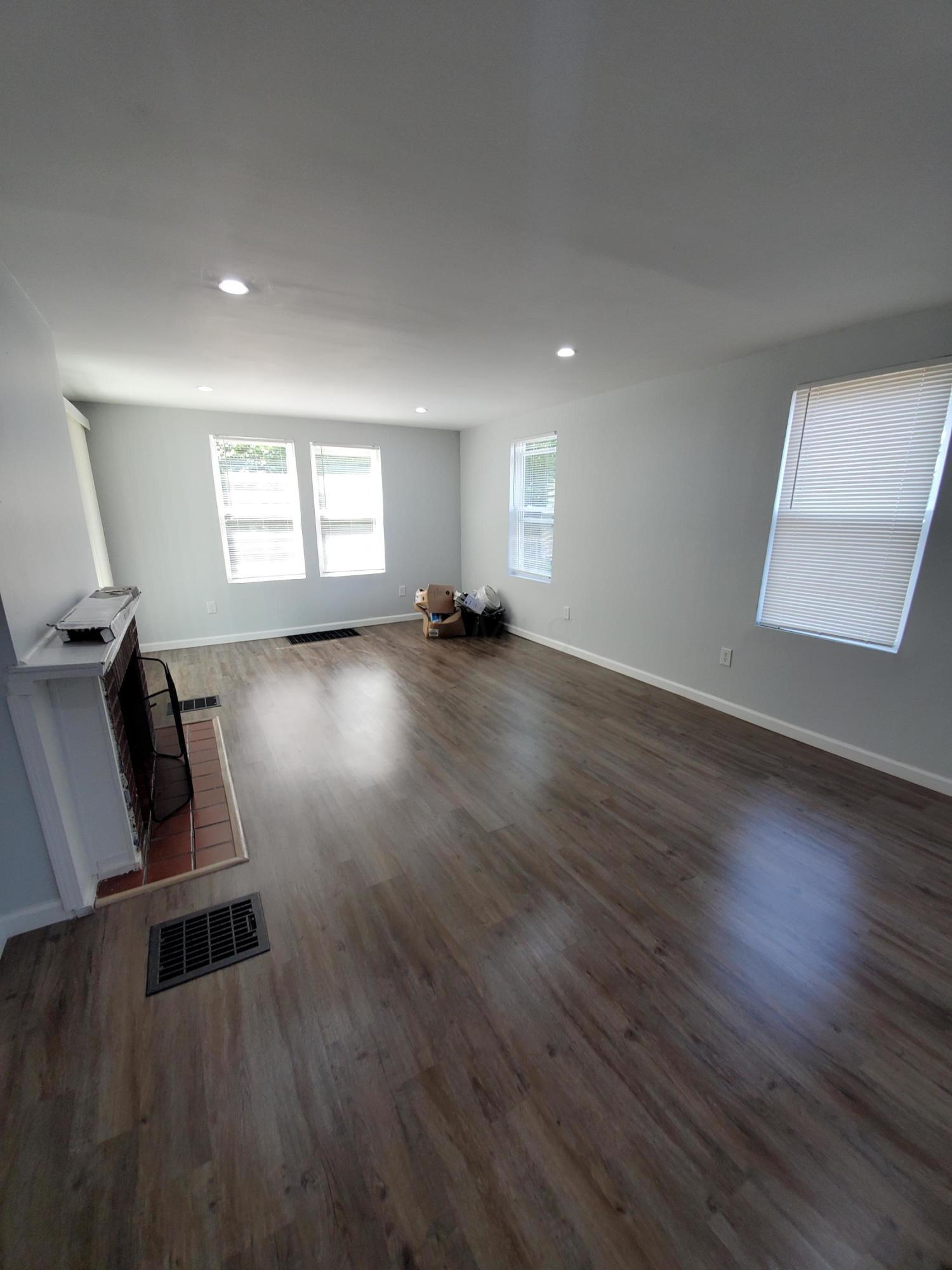 817 Sunbury Road Columbus, OH 43219 - Photo 13 of 45 Gallery Image 13