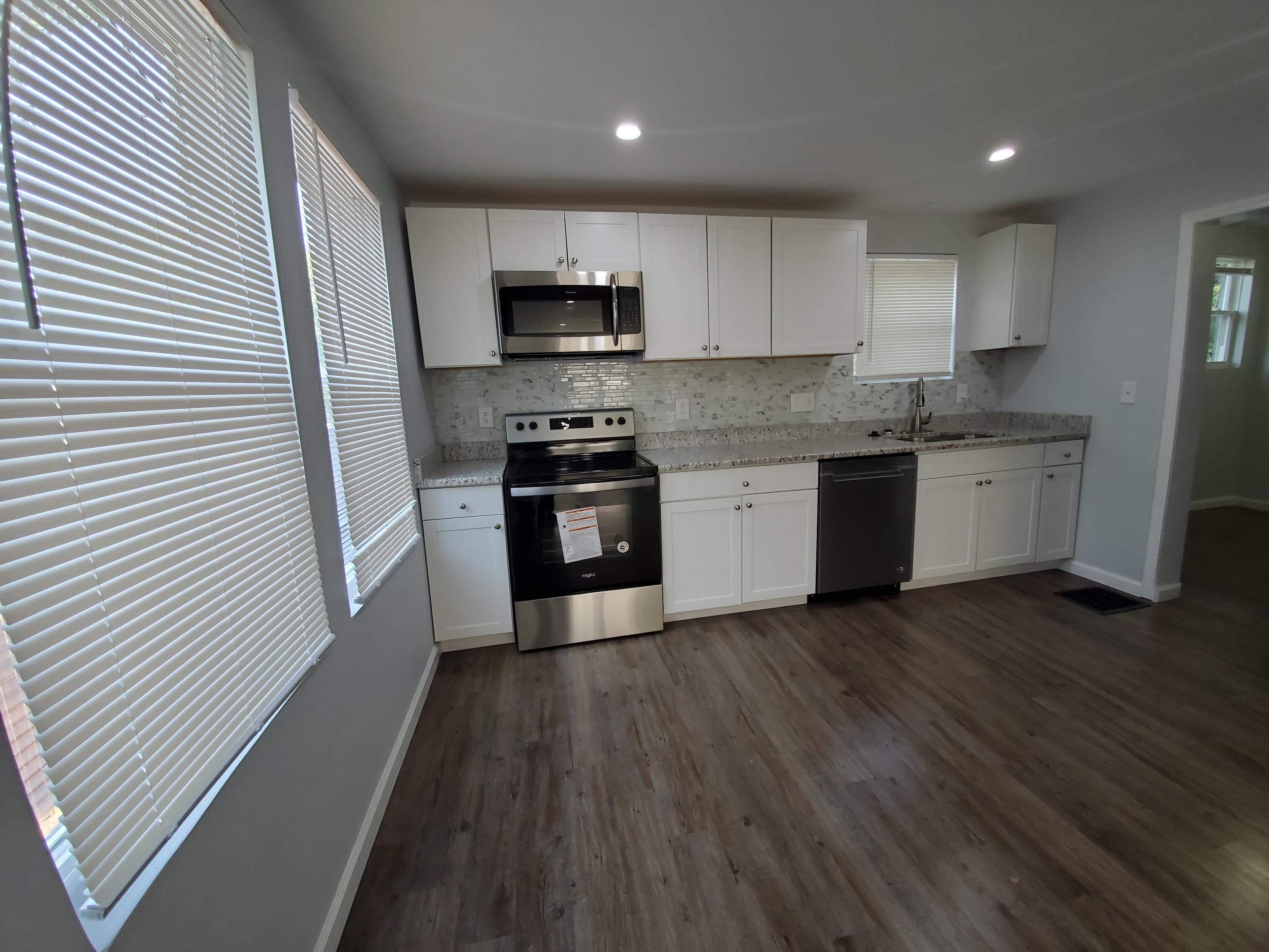 817 Sunbury Road Columbus, OH 43219 - Photo 6 of 45 Gallery Image 6