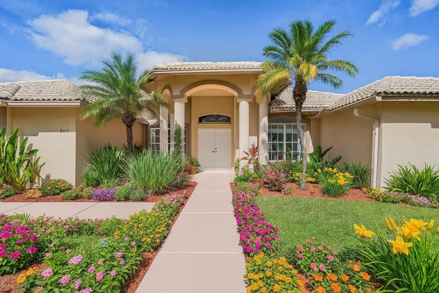 $1,158,000 | 8671 155th Place North, Palm Beach Gardens, FL 33418