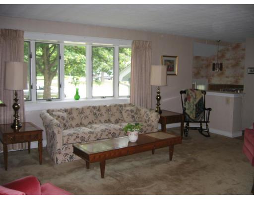 21 Glandore Road Westwood, MA 02090 - Photo 6 of 12 Gallery Image 6