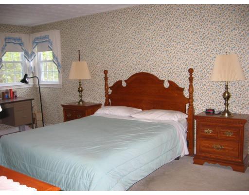 21 Glandore Road Westwood, MA 02090 - Photo 9 of 12 Gallery Image 9