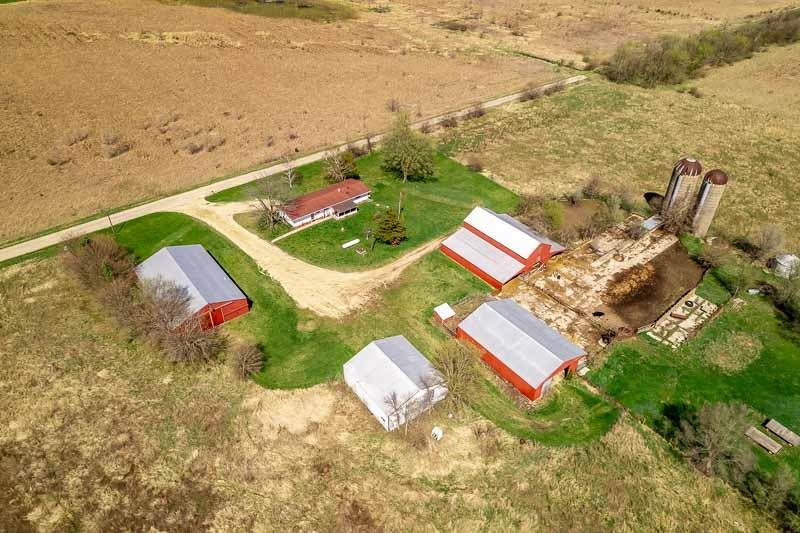 17427 West Douglas Road Brodhead, WI 53520 - Photo 26 of 89