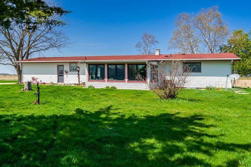 17427 West Douglas Road Brodhead, WI 53520 - Photo 57 of 89
