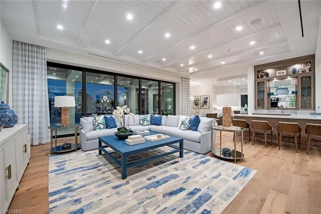 $26,900,000 | 3163 Gin Lane, Naples, FL 34102