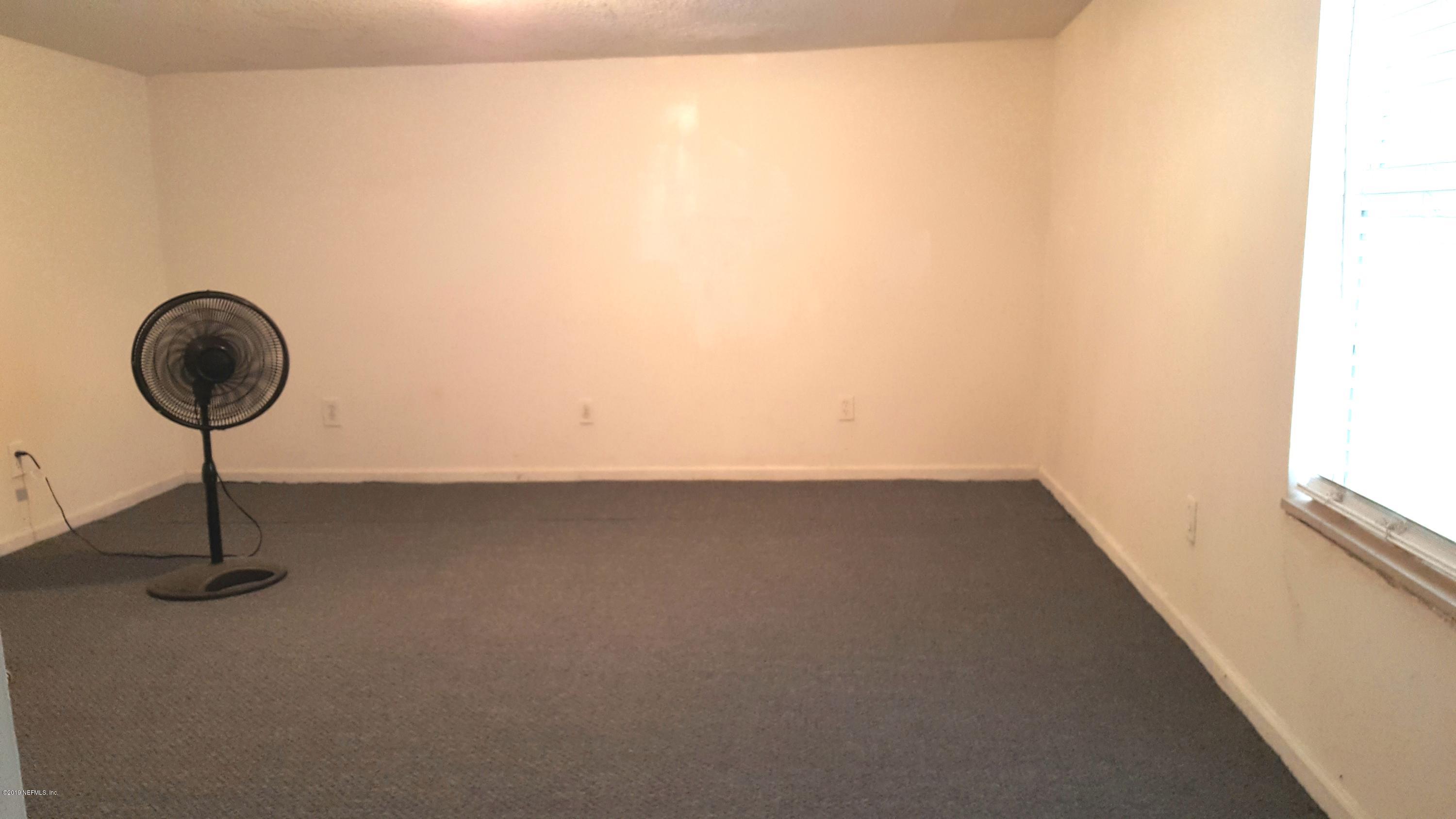 11352 Guinn Road Jacksonville, FL 32218 - Photo 12 of 26 Bedroom 4