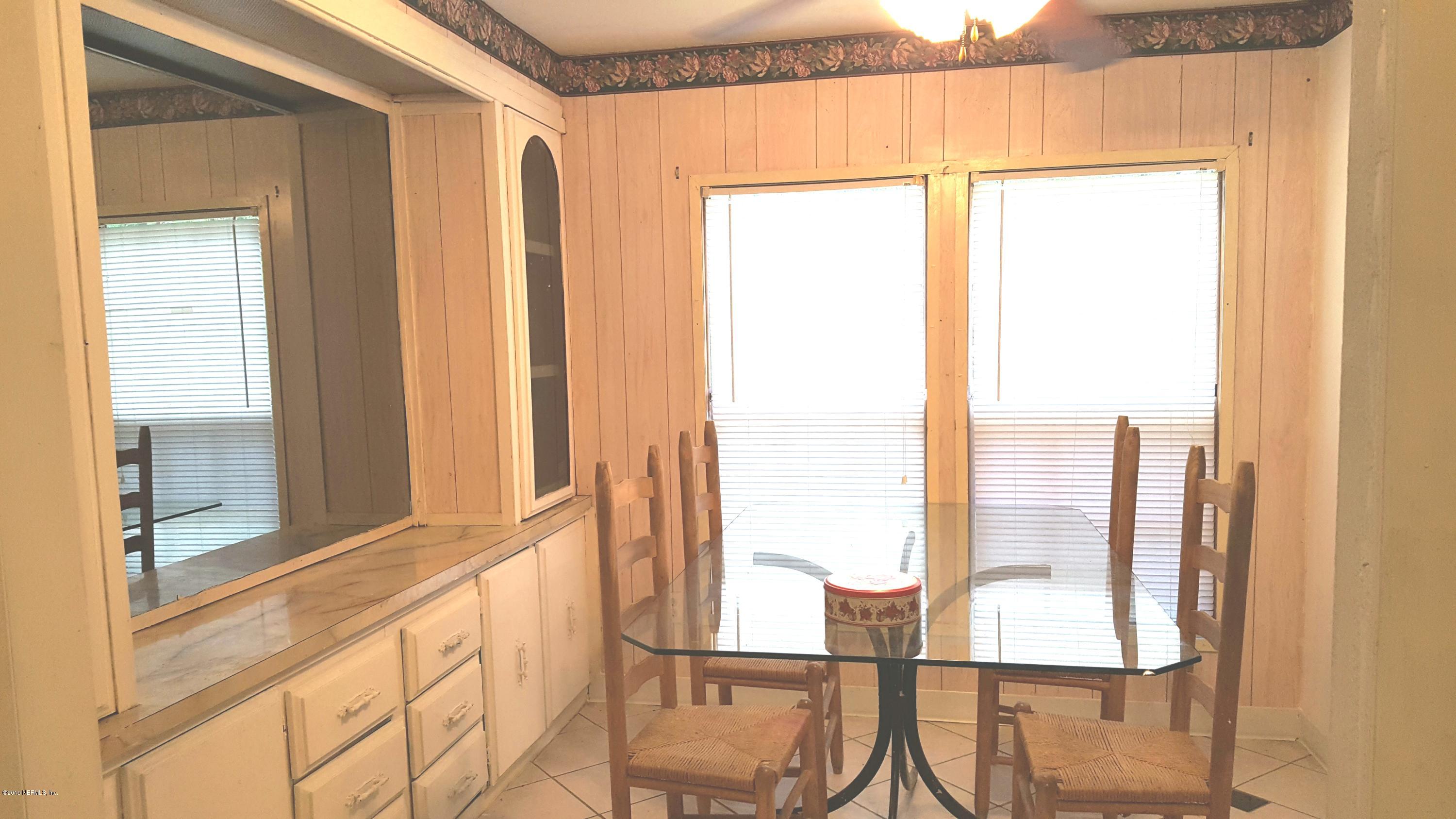 11352 Guinn Road Jacksonville, FL 32218 - Photo 8 of 26 Eat In Kitchen