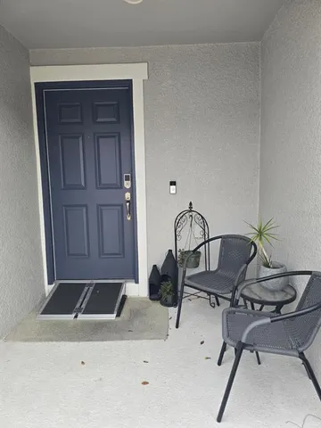 $2,350 | 2738 Idyll Lks Circle, Plant City, FL 33566