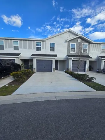 $2,350 | 2738 Idyll Lks Circle, Plant City, FL 33566