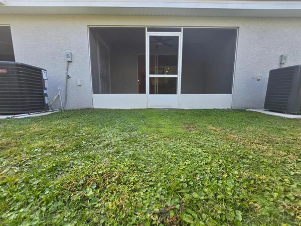 $2,200 | 2738 Idyll Lks Circle, Plant City, FL 33566