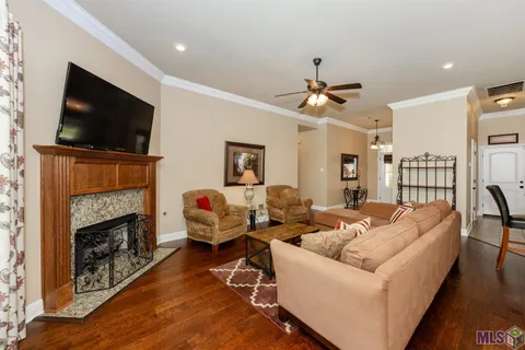 $310,000 | 14371 Stonegate Manor Drive, Gonzales, LA 70737