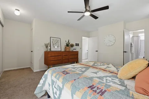 $499,999 | 2118 Oceanside Boulevard, Oceanside, CA 92054