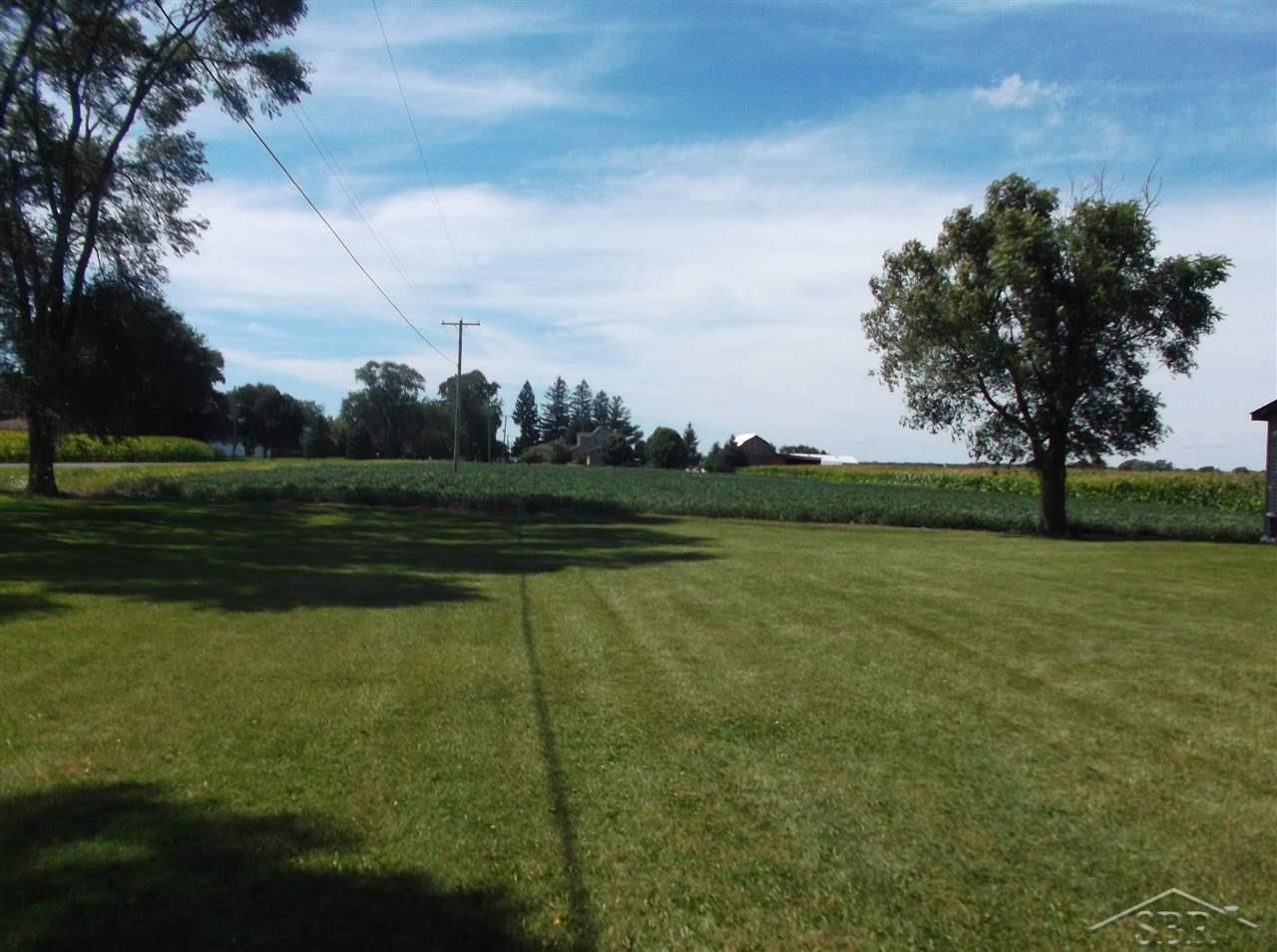 2256 West Moore Road Saginaw, MI 48601 - Photo 19 of 19 31392832-18.JPG