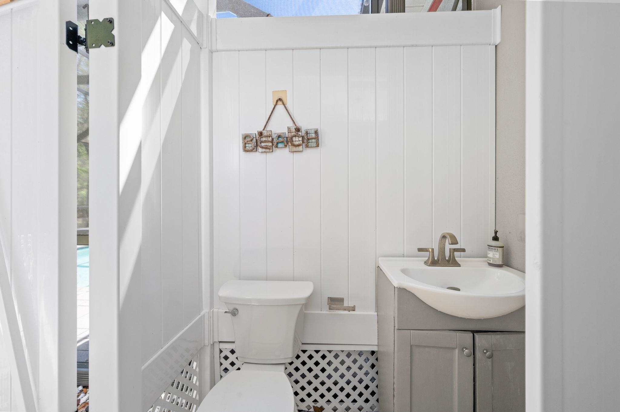 1184 Overdale Road St. Augustine, FL 32080 - Photo 27 of 75 Bathroom with toilet and vanity