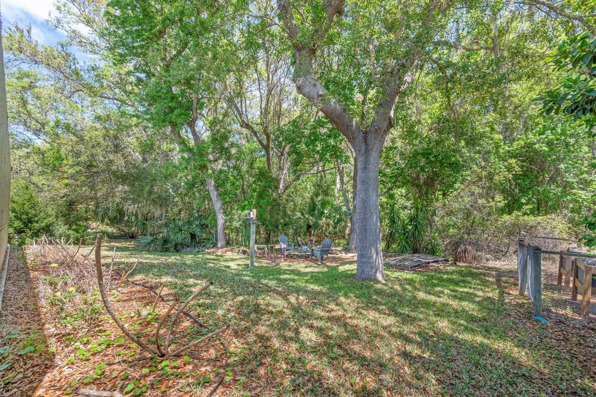 1184 Overdale Road St. Augustine, FL 32080 - Photo 69 of 75 View of green lawn