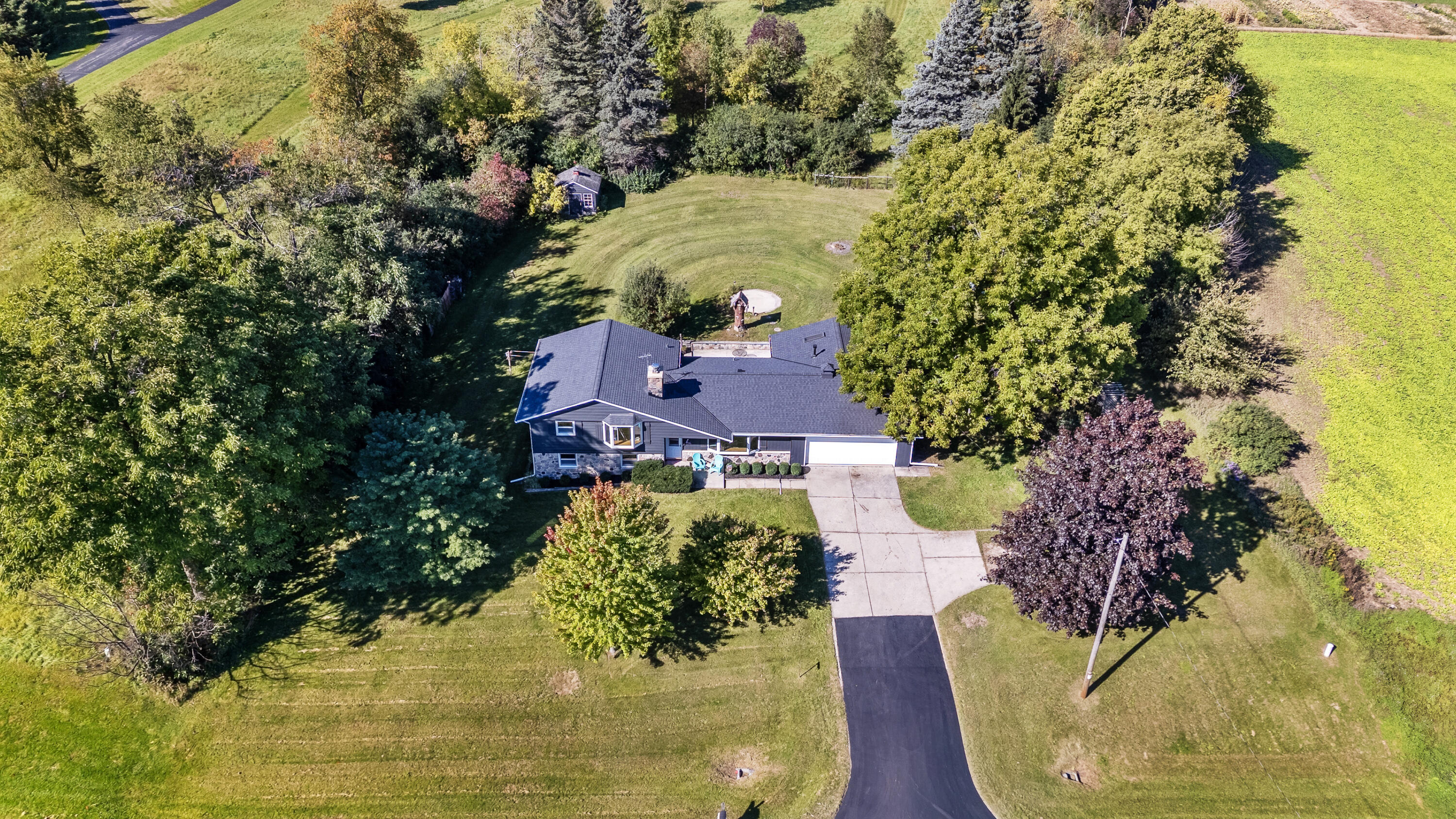 2753 County Rd I Saukville, WI 53080 - Photo 8 of 28 2753 County Road I-2