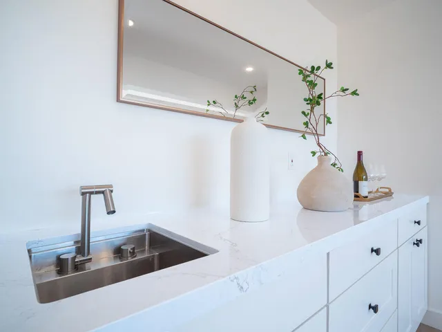 a close view of sink and tap