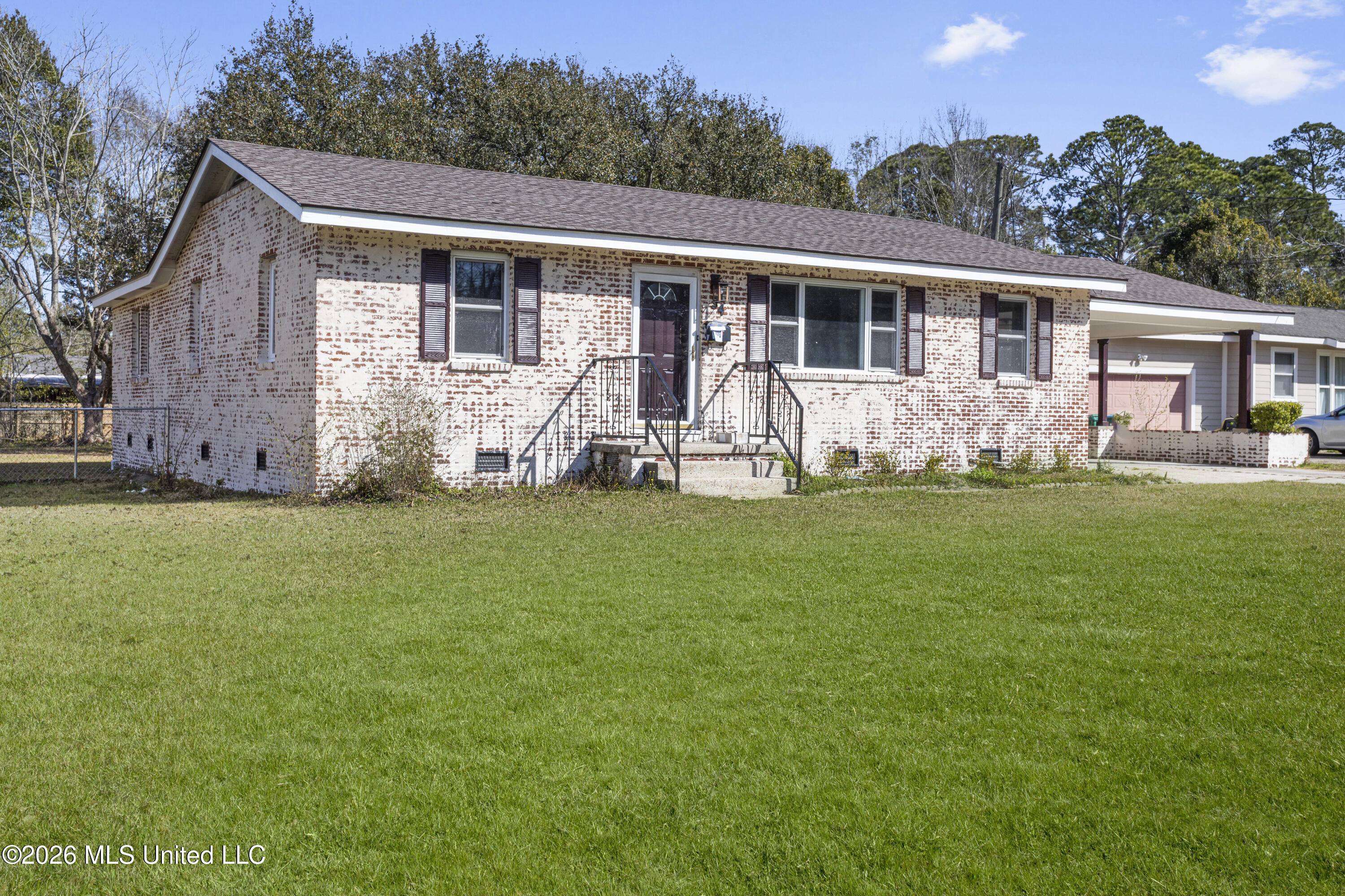 34 37th Street Gulfport, MS 39507 - Photo 2 of 29 0002