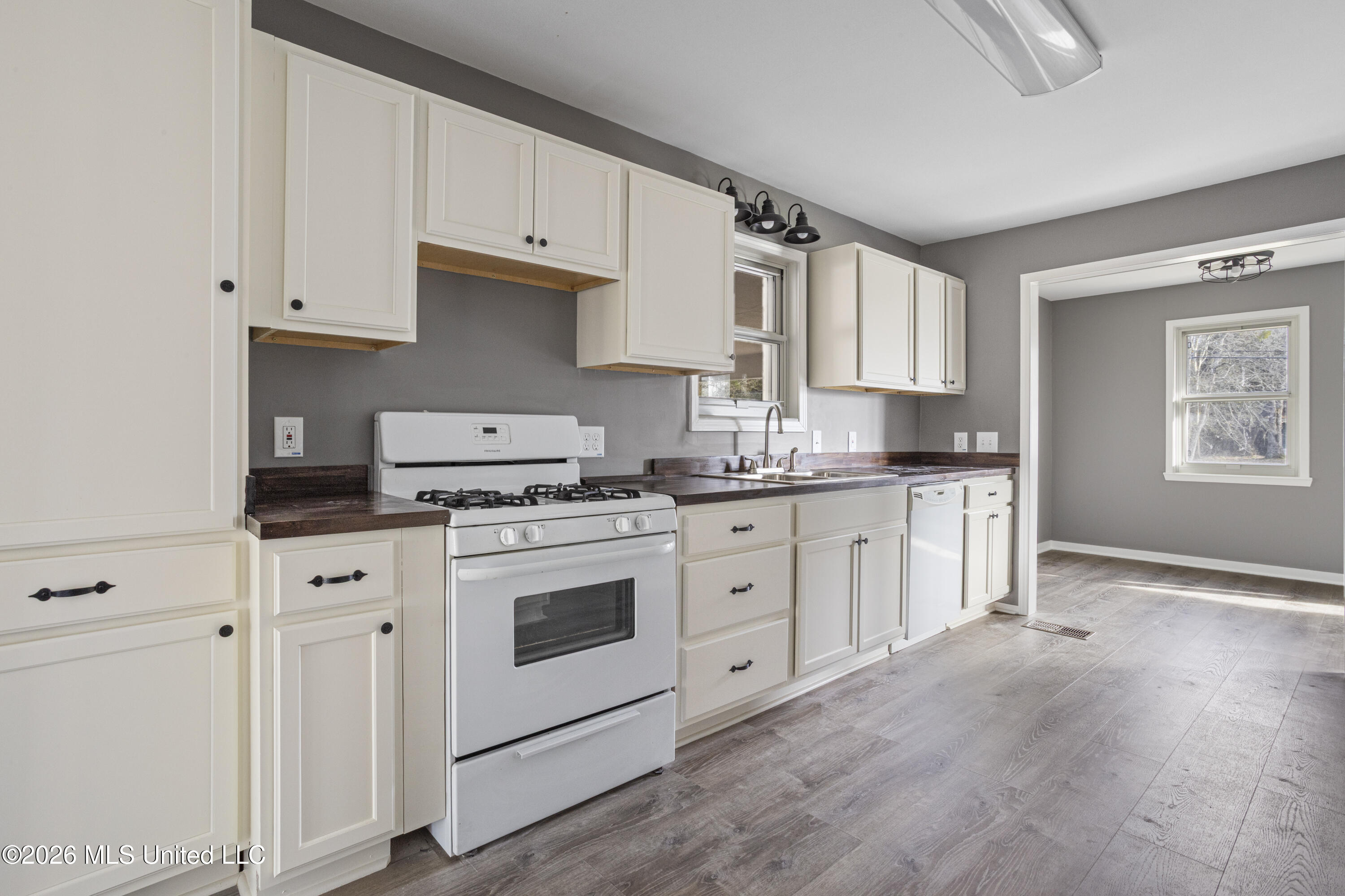 34 37th Street Gulfport, MS 39507 - Photo 9 of 29 0009
