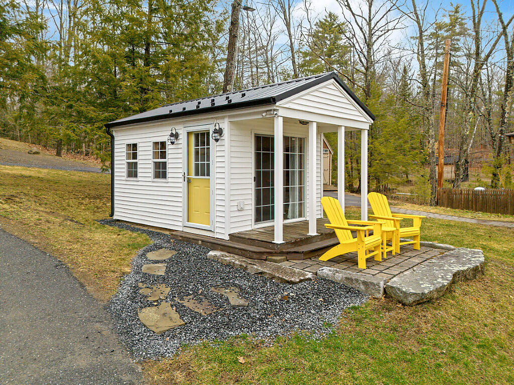 39 White Fish Road Winslow, ME 04901 - Photo 25 of 31 Bunkhouse