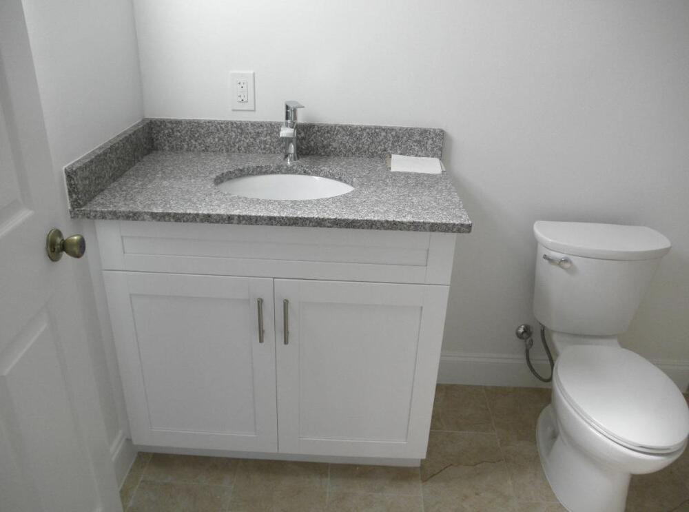 1125 Peak Road Lake Worth, FL 33462 - Photo 19 of 23 Guest Bathroom 1125 Peak Rd