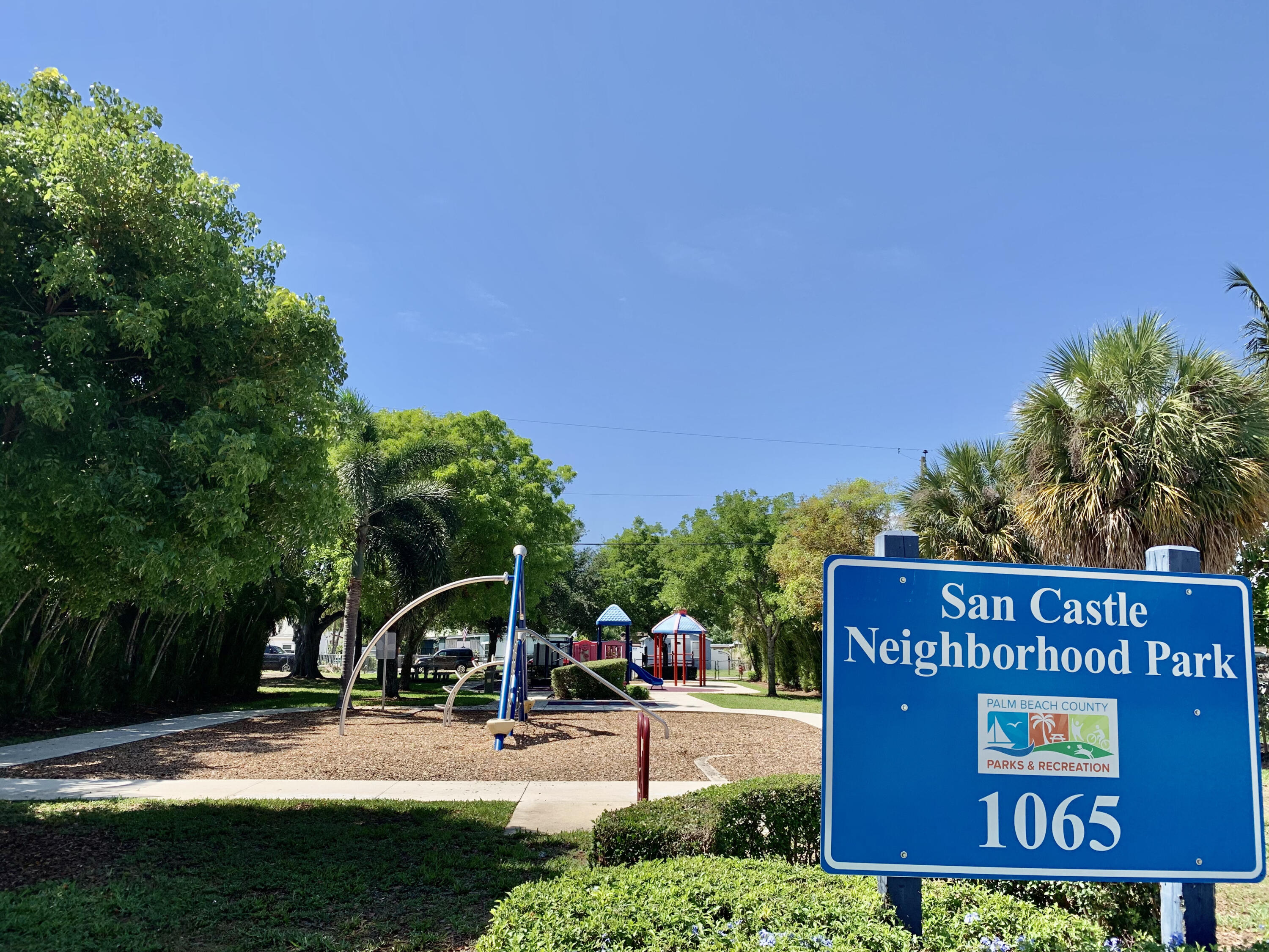 1125 Peak Road Lake Worth, FL 33462 - Photo 10 of 23 IMG_1368