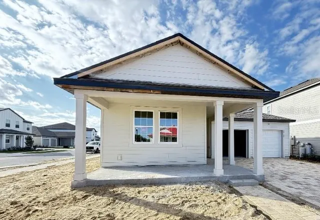 $459,990 | 30104 Misty Pnes Road, Mount Dora, FL 32757