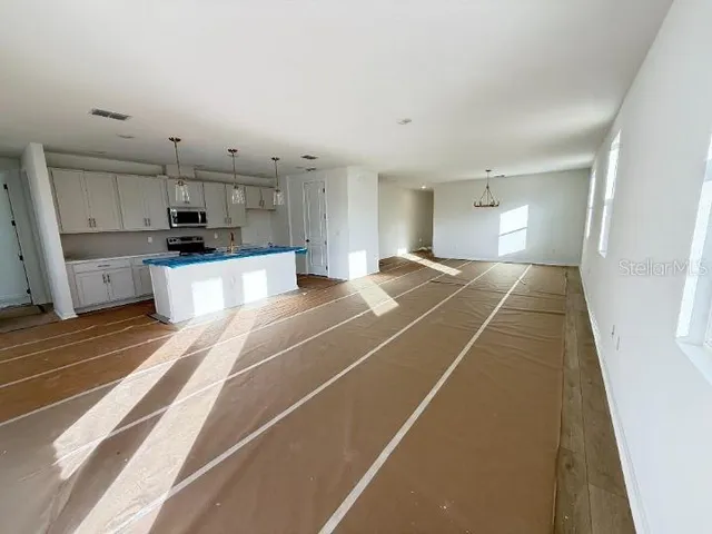 $459,990 | 30104 Misty Pnes Road, Mount Dora, FL 32757