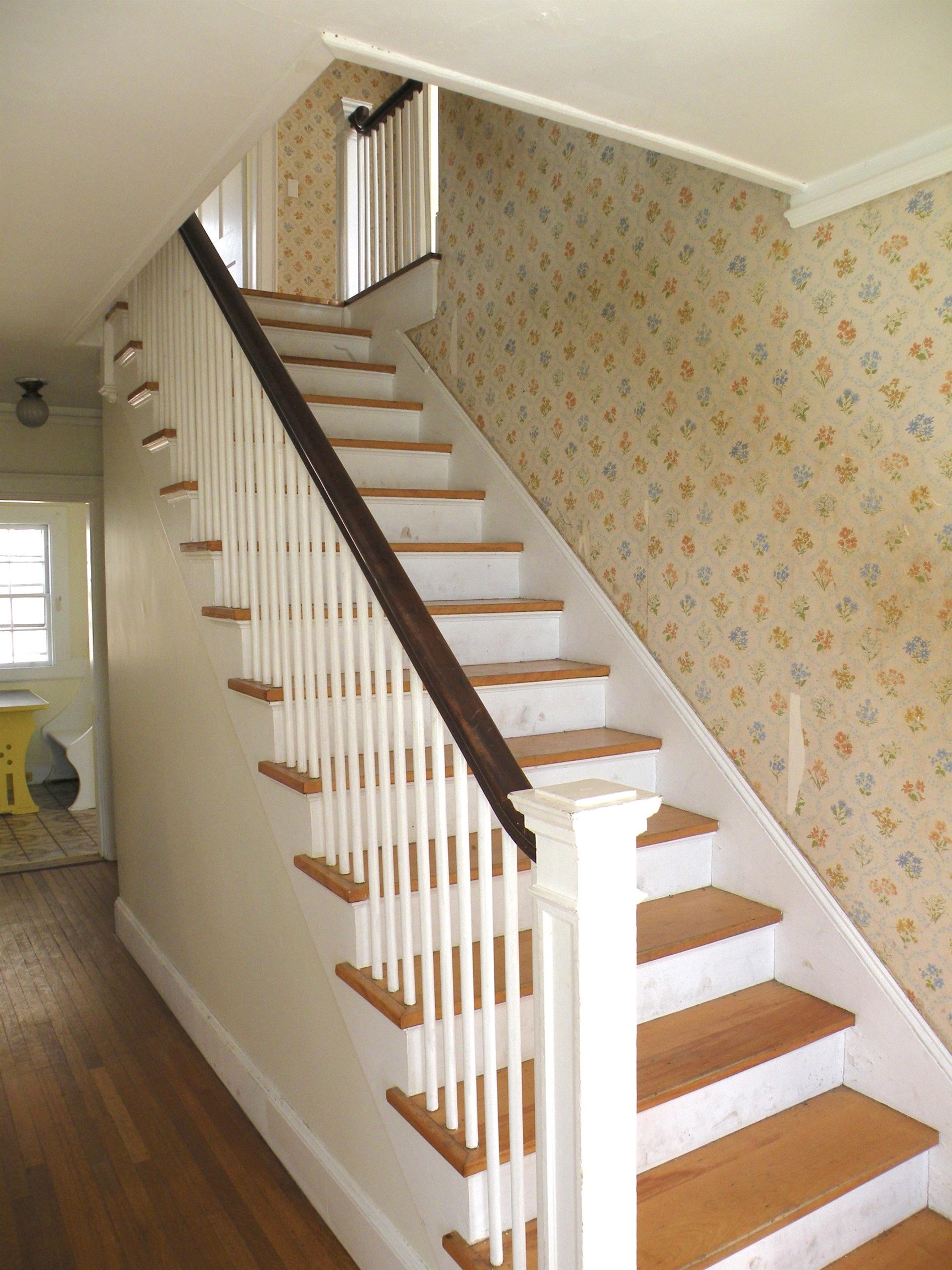 57 Main Street Allenstown, NH 03275 - Photo 18 of 40